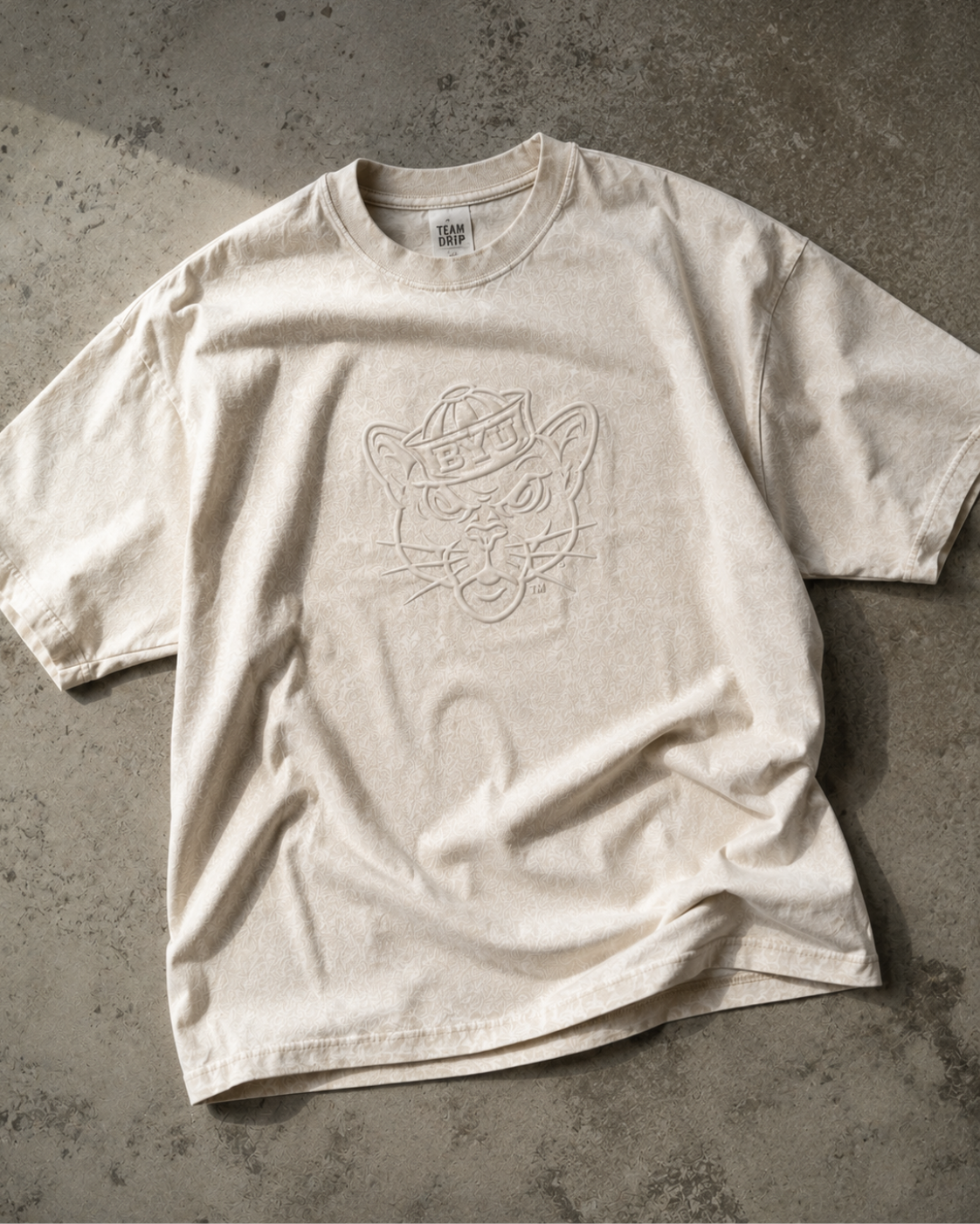 Cream Acid Wash Embossed Sailor Cougar Tshirt